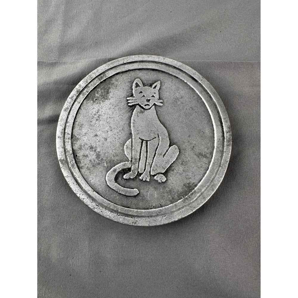 Vintage Style Cat Trivet Metal Silver Tone Round Tableware Home Decor 5.5in‎
